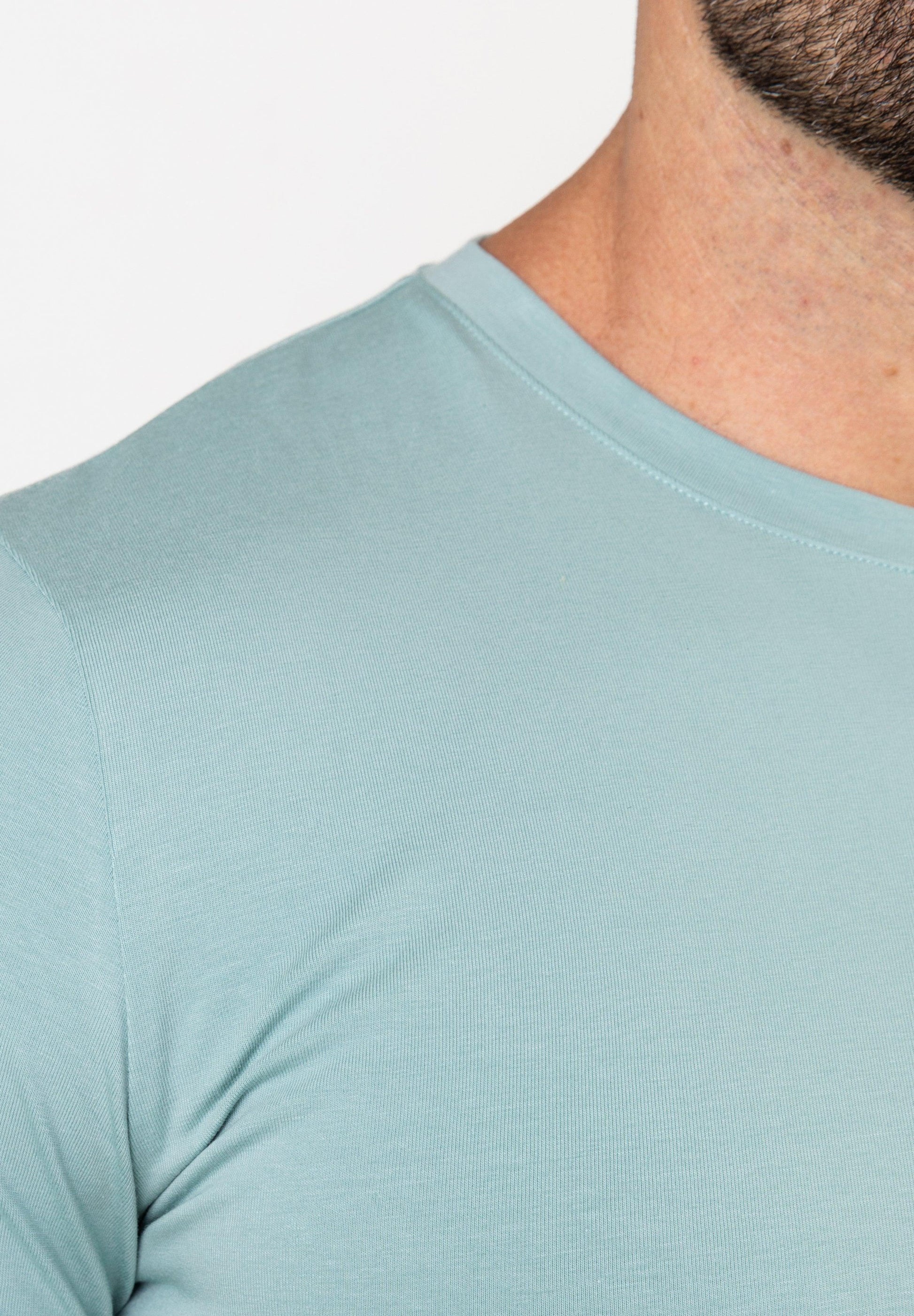 Basic Muscle Fit T-Shirt Sky Blue - Curved Hem - Don Milyon